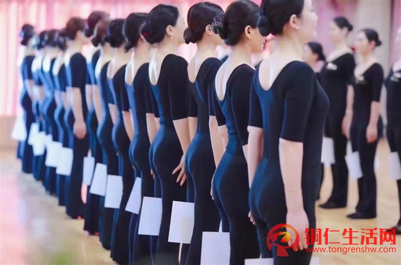 胡貝兒形體禮儀女子學(xué)堂金灘校區(qū)